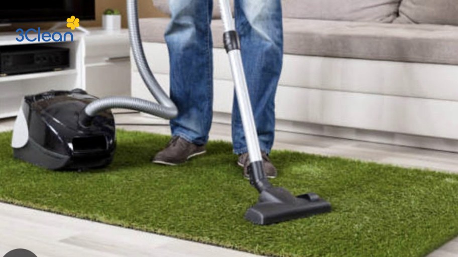 Cách xử lý thảm cỏ nhân tạo dính vết bẩn hóa chất