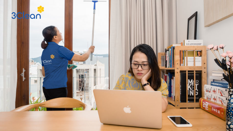 Điểm khác nhau giữa giúp việc toàn thời gian và giúp việc theo giờ Nếu được quản lý đúng cách người giúp việc sẽ có xu hướng gắn bó lâu dài và làm việc tận tâm hơn