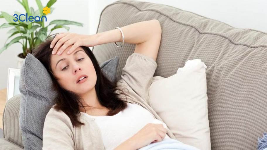 Không chỉ làm mất thẩm mỹ cho căn nhà mà ẩm mốc có thể ảnh hưởng đến sức khỏe của bạn