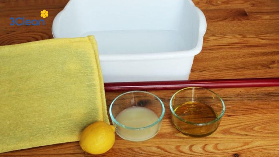 Vệ sinh các món đồ nội thất gỗ bằng nước giấm đã pha loãng