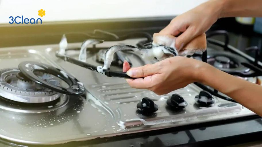 Khám phá cách làm sạch bếp ga bằng chanh nhanh gọn và an toàn Bao lâu nên vệ sinh định kỳ bếp ga một lần?