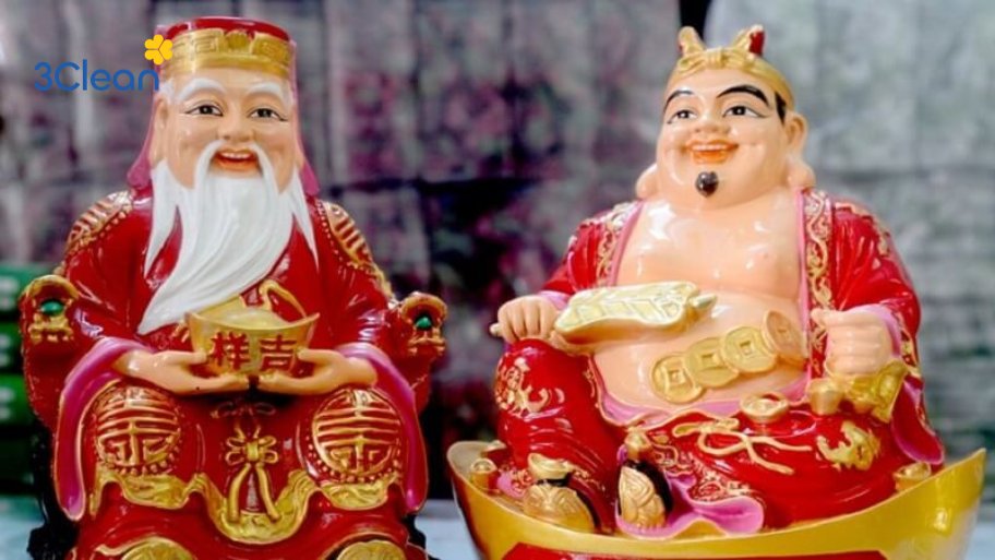 Bước 6: Vệ sinh sạch sẽ Ông Địa - Thần Tài