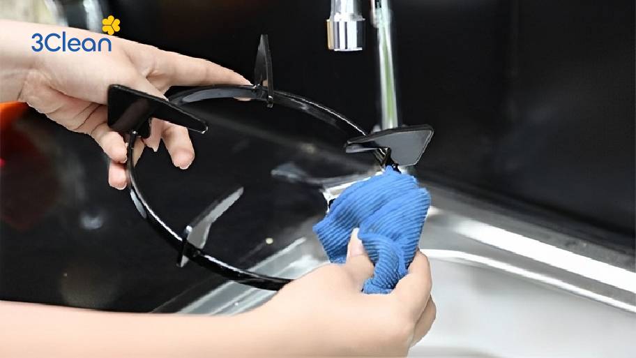 Tìm hiểu ngay 8 cách vệ sinh bếp ga sạch nhanh chóng, an toàn Vệ sinh kiềng bếp vừa đơn giản, hiệu quả và an toàn cho sức khỏe