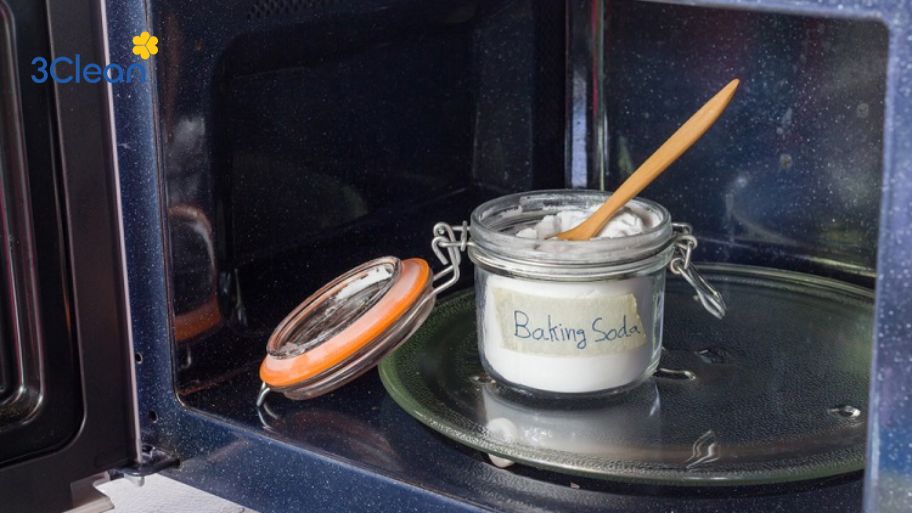 Lưu ngay 5 cách vệ sinh lò vi sóng bị dính dầu mỡ hiệu quả Cách làm sạch lò vi sóng bị dính dầu mỡ bằng baking soda