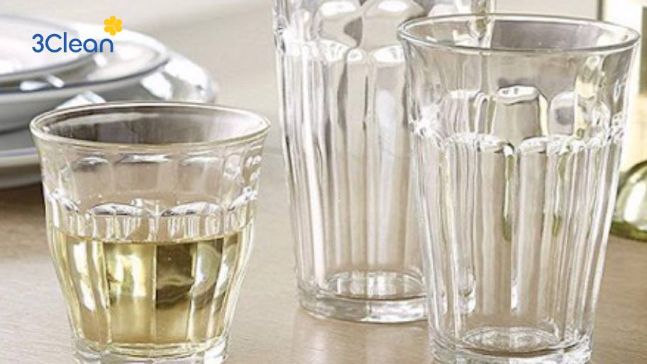 6 Cách rửa cốc thuỷ tinh sạch như mới, hiệu quả ngay tại nhà Nếu cốc thủy tinh chỉ bị ố nhẹ, hoàn toàn có thể xử lý đơn giản tại nhà.