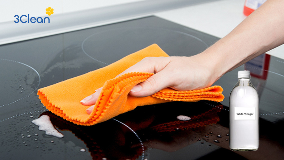 Lưu ngay 7 cách làm sạch dầu mỡ bám lâu ngày nhanh chóng, sạch sẽ Giấm giúp làm sạch và làm mềm các vết bẩn