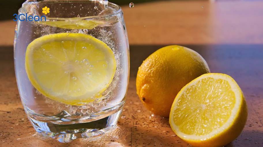 6 Cách rửa cốc thuỷ tinh sạch như mới, hiệu quả ngay tại nhà Giấm và chanh là nguyên liệu tự nhiên có hiệu quả tẩy rửa vết ố rất tốt.