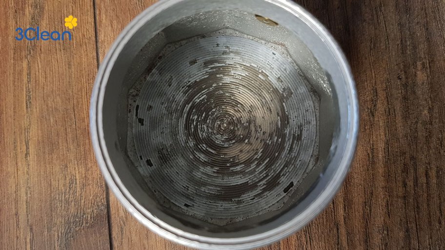 Nồi nhôm đã bị ố đen có còn sử dụng được không? 