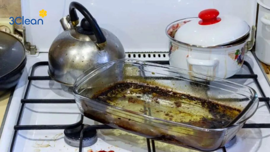 Nguyên nhân làm nồi thủy tinh bị cháy đen