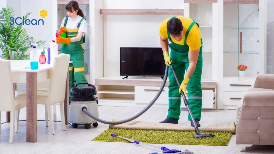 So sánh độ an toàn giữa việc tự dọn dẹp và thuê dịch vụ