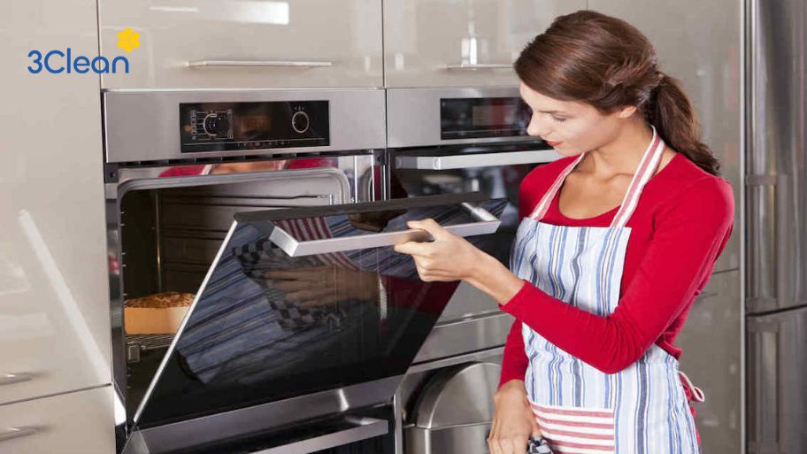Bỏ túi ngay 2 cách vệ sinh cửa kính lò nướng sạch sẽ, sáng bóng Xác định khe cửa của lò nướng