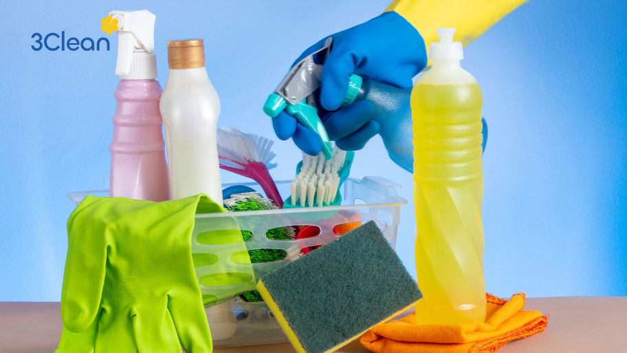 Sử dụng chất tẩy rửa có tính axit mạnh với những vết ố vàng lâu ngày