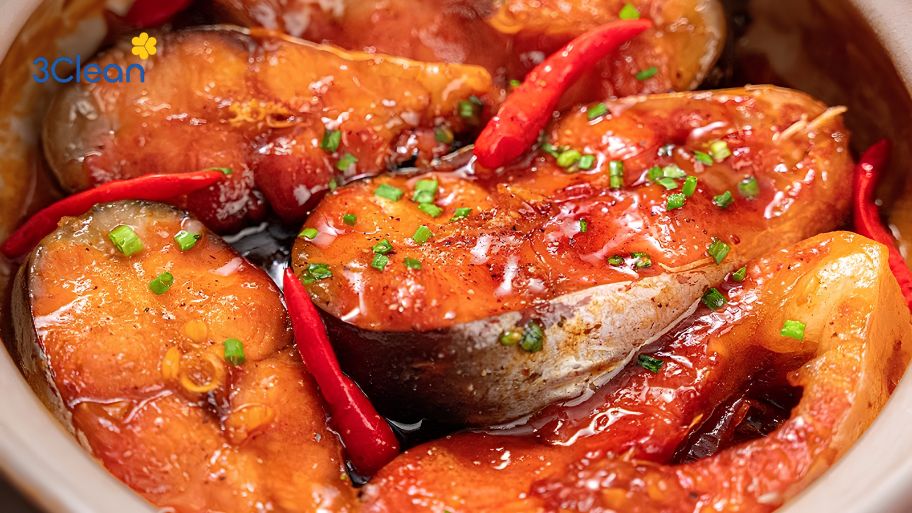 Cá kho tộ đậm đà