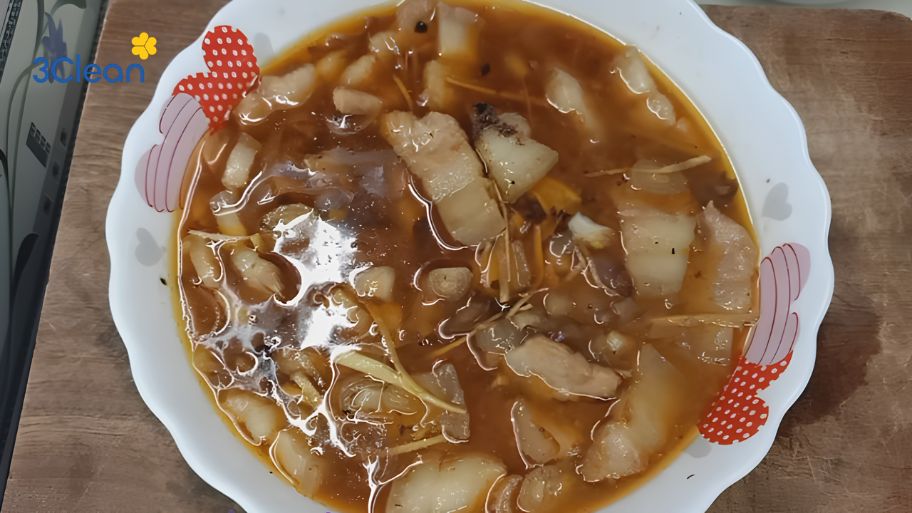 Cá chét làm món gì ngon? Khám phá hương vị từ cá chét Mắm cá chét chưng ba rọi